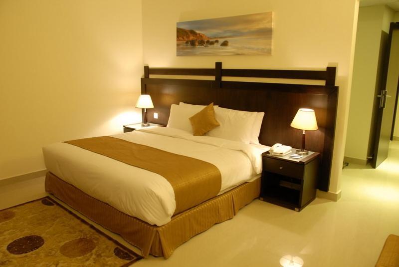 Al Hayat Hotel Suites Шарджа Екстер'єр фото
